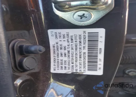 2013 Honda Civic Hf from USA, damaged, VIN 2HGFB2F61DH527396